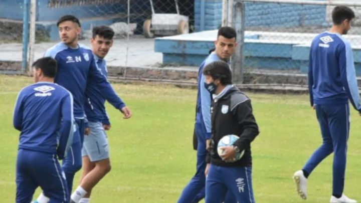 Atlético Tucumán: dos positivos por Covid-19 antes del Rojo