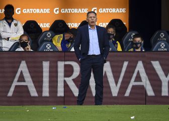 Línea de 5 en el fondo, ¿el plan de Russo para jugar en Brasil?