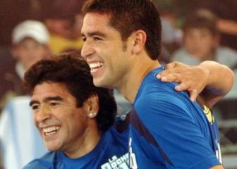 De un '10' a otro '10': la emotiva despedida de Riquelme a Maradona