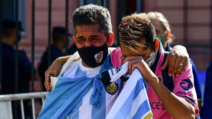 El pueblo argentino llora a Diego