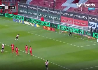 Gallardo le dio la responsabilidad al pibe y no falló: gol de penal de Julián Álvarez
