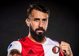 Pratto se despide de River y ya posa con la camiseta del Feyenoord