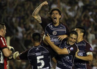 Palmarés: ¿Cuántos trofeos continentales han ganado Lanús y Defensa y Justicia?