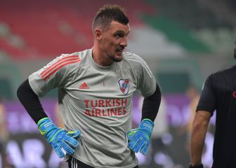 El representante de Armani confirmó su continuidad