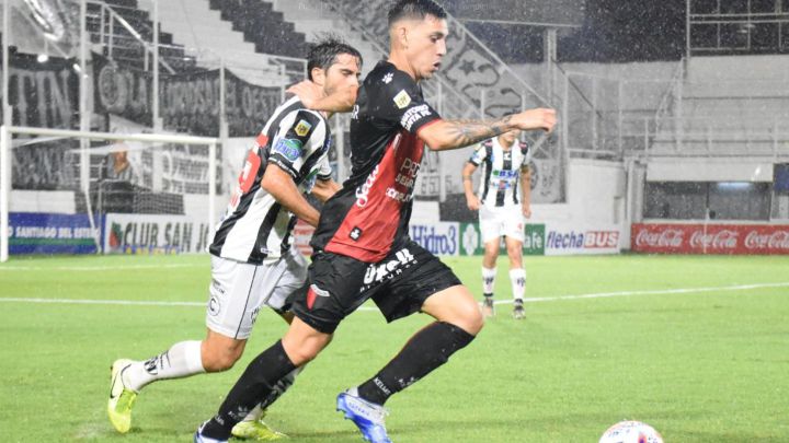 Colon Y El Pulga Son Felices As Argentina