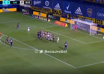 Obra de arte de Cardona en el tiro libre para apagar el fuego