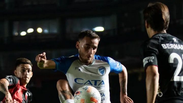 Entretenido empate entre Colón y Godoy Cruz