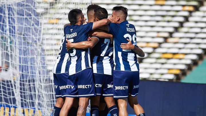 Talleres Emelec Emelec Se Recupera Y Vence A Talleres Con Goles Uruguayos Talleres Emelec Live Score And Video Online Live Stream Starts On 22 Apr 2021 At 19 00