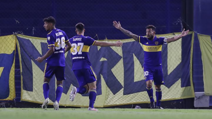 Boca venció al Santos y es líder