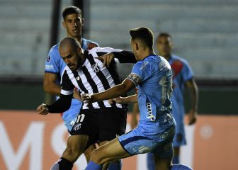 Arsenal sigue en deuda en la Copa Sudamericana