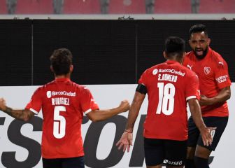 Independiente lo dio vuelta y frenó la ola celeste en Avellaneda