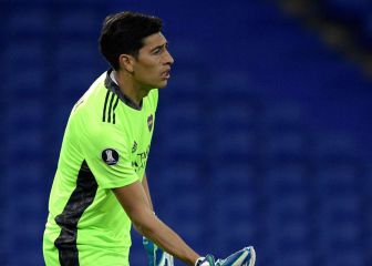 Andrada se quedó en Ecuador y su mujer cargó contra Boca