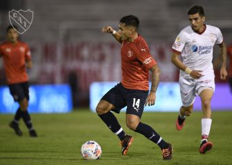 El Rojo gana y avanza