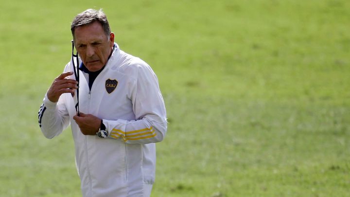 Sin Campuzano, Boca viajó a Brasil para visitar al Santos - AS Argentina