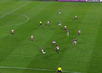 ¿Era offside de Fred? Error de Carrascal y Fluminense se adelanta con polémica