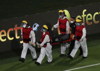 'Dibu Martínez en la clínica: 