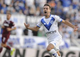 Vélez ganó la licitación a Boca y se queda con Bouzat