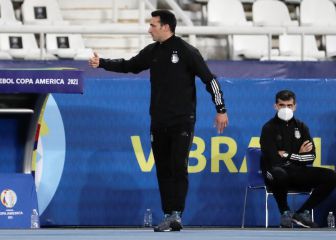 Scaloni esconde el equipo