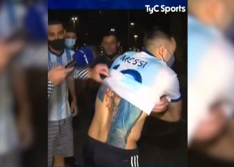 Messi provoca locura allá donde va: vean el espectacular tatuaje de este hincha brasileño