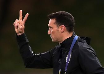 Scaloni se acerca a Bielsa