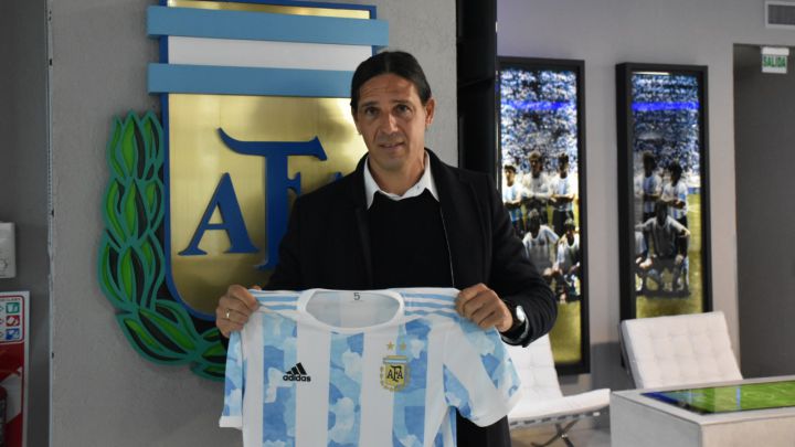 Germán Portanova es el nuevo técnico de la Selección argentina femenina de fútbol