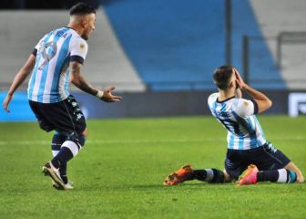 Racing venció a Sarmiento con sufrimiento y espera al Rojo