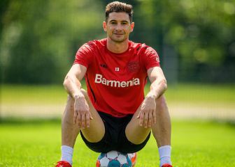 Alario renueva hasta 2024 con el Leverkusen