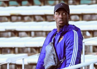 Advíncula será titular