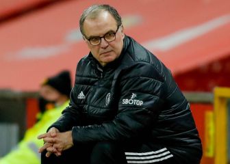 Bielsa renueva con el Leeds