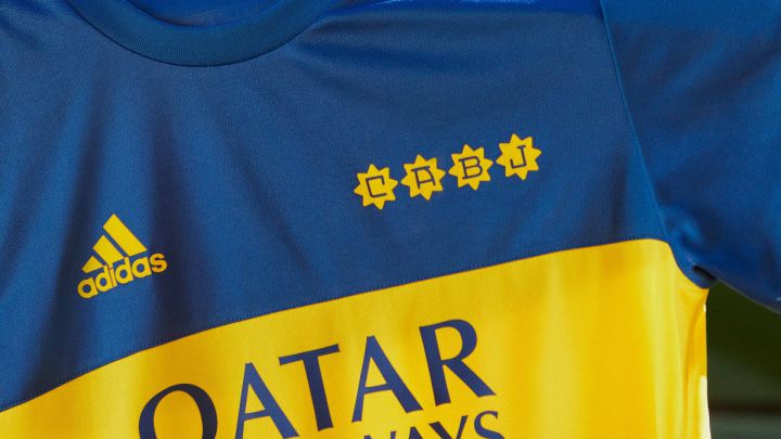 Boca presentó su nueva camiseta titular en homenaje a Maradona - AS  Argentina