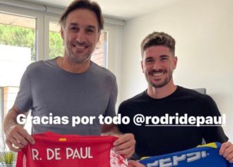 Schiavi y De Paul intercambiaron camisetas