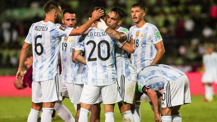 Formación posible de Argentina ante Brasil en las Eliminatorias Conmebol -  AS Argentina