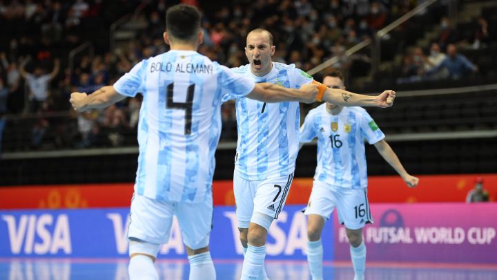 Argentina eliminó a Rusia en los penales y va por Brasil