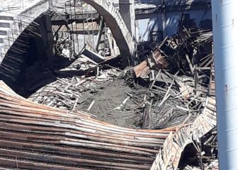 VIDEO: Se derrumbó una parte de una tribuna en la cancha de Ferro