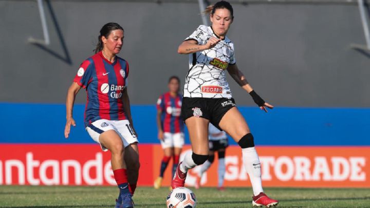 El Ciclón cayó en su estreno en la Copa Libertadores femenina ante Corinthians. El equipo brasileño fue superior de principio a fin y buscó más goles.