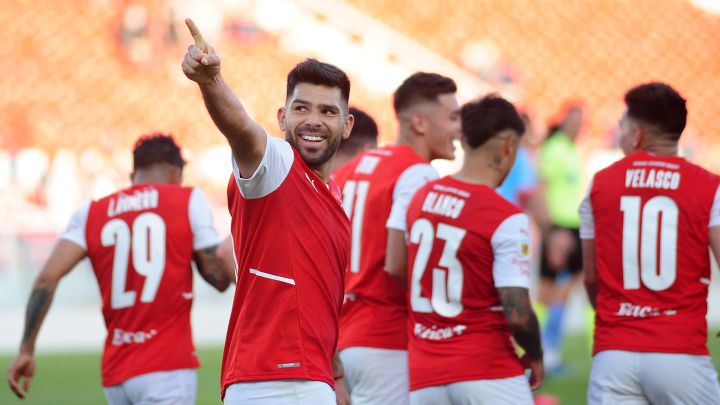 Independiente golea a Arsenal y recupera sensaciones para pelear entrar a la próxima Libertadores