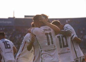 Vélez se aprovecha del momento de San Lorenzo y lo derrotó en el Amalfitani