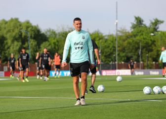 Lionel Scaloni no estará ante Chile