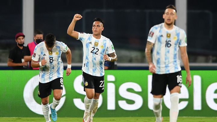 Argentina volvió a responder sin sus principales figuras