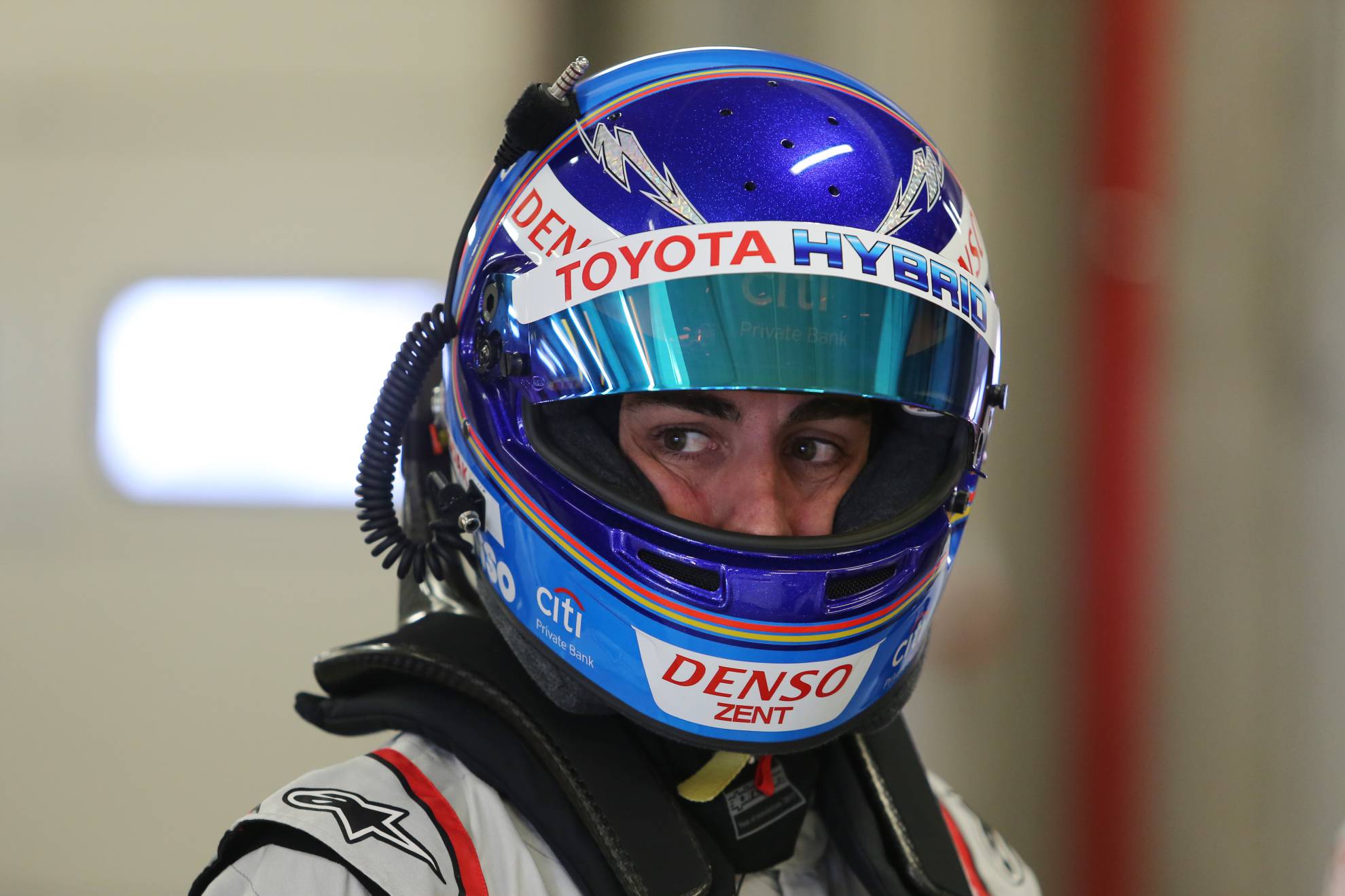 Fernando Alonso, en los test con Toyota en Portimao.