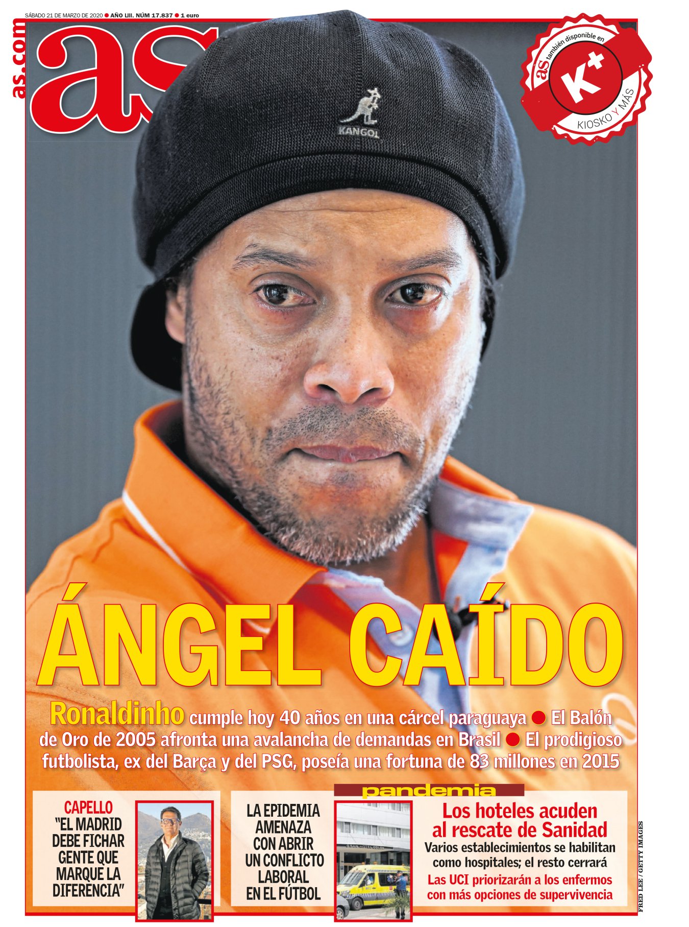 A los futbolistas que nos alegran la vista hay que mirarles con buenos ojos. Con Ronaldinho es algo que siempre me ha pasado. Aunque el astro brasileño se haya tomado la cuarentena demasiado a pecho: la está pasando en la cárcel. La foto de la portada no le hace justicia, porque según dicen Ronaldinho no ha perdido la sonrisa. Marcó cinco goles y dio seis asistencias en su primer partido en prisión. 