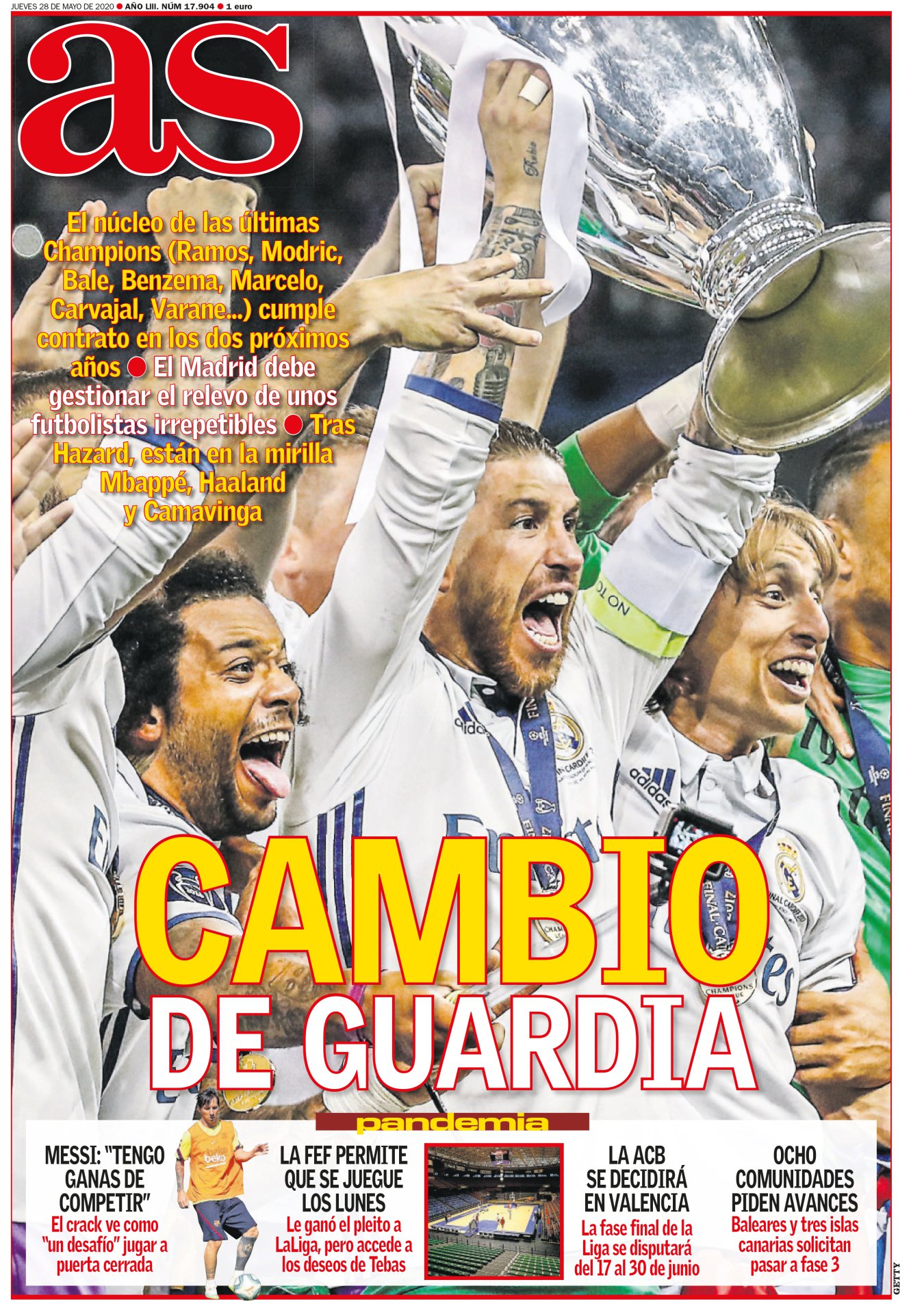 El Madrid prepara su cambio de guardia para 2022. Y como señala Sergio Gómez, Florentino lleva varios años con las luces largas puestas. El plan renove blanco ilusiona, con nombres que ya se asientan, como el caso de Fede Valverde. El cambio también será una lástima irremediable: no jugará Modric. Echarle el balón al croata ha sido como ir de seguro en seguro en el parchís. Sergio Gómez incide en Mbappé, la guinda del pastel, o quizás todo el pastel. El madridismo está tranquilo con su futuro, al menos si lo comparan con el del Barça. 