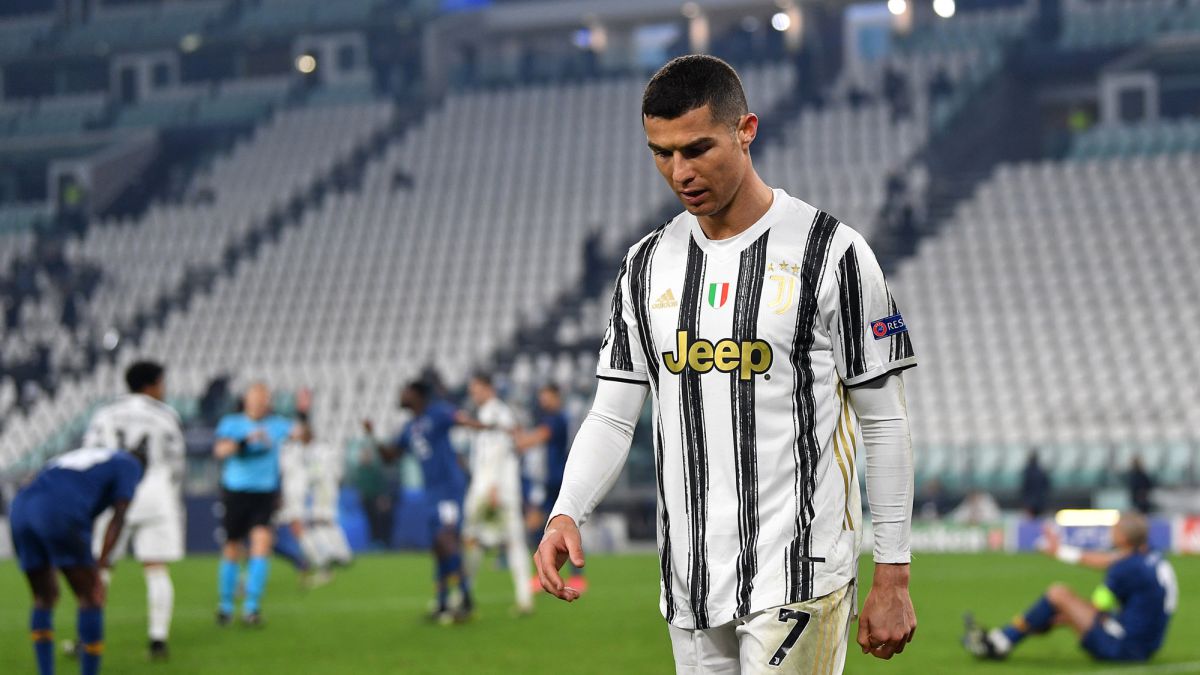 Cristiano ante el Oporto