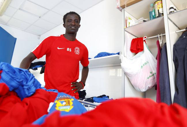 Babá Sulé Lesión Covid-19 Fuenlabrada Fútbol