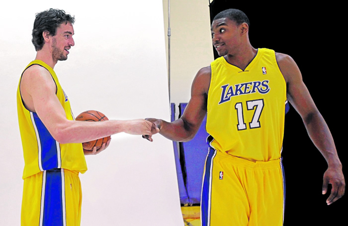 Gasol: duda hasta última hora en el debut de los Lakers