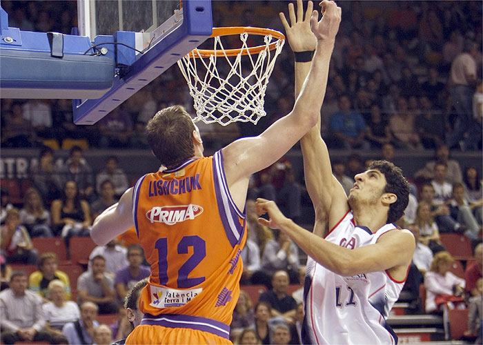 El Valencia Basket acaba con la condición de invicto del Caja Laboral
