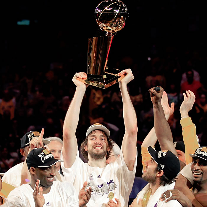 Los Lakers de Kobe y Pau hacen historia