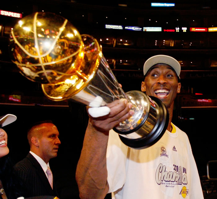 Kobe Bryant, MVP; Gasol, el mejor