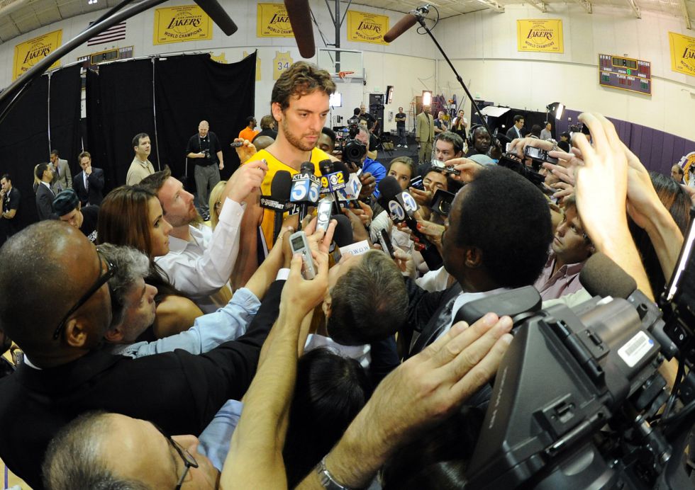 Kobe Bryant: "El único objetivo de los Lakers es ganar el título"
