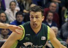 El Unicaja arrasa a Gipuzkoa y Vázquez pide Selección